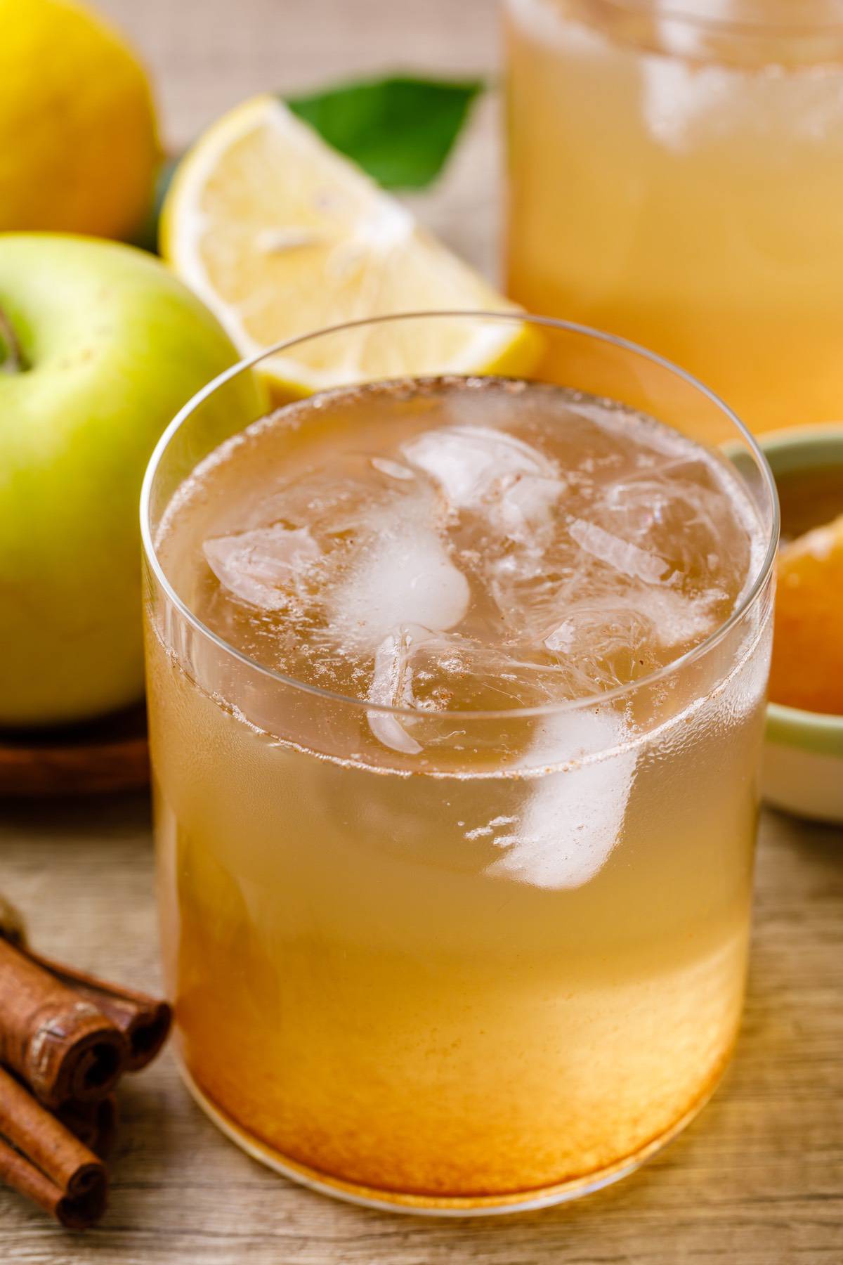 4-Ingredient Apple Cider Vinegar Drink for Weight Loss (Recipe + How To)