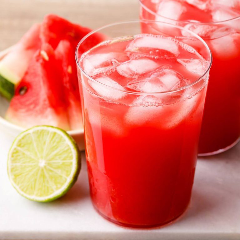 How to Make the Best Watermelon Juice in a Blender (with Fresh Lime