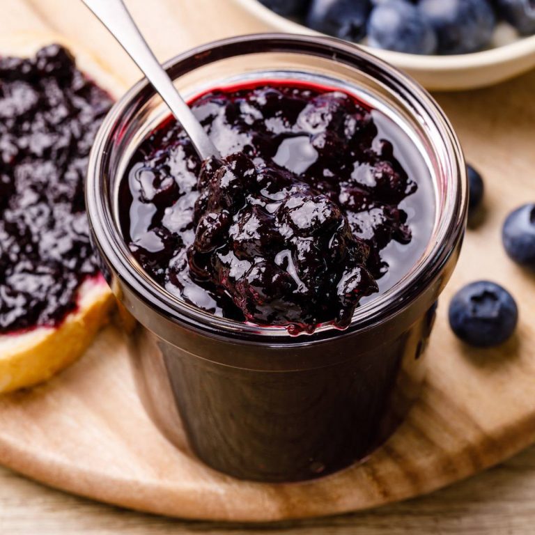 4-Ingredient Refrigerator Blueberry Jam - Nurtured Homes