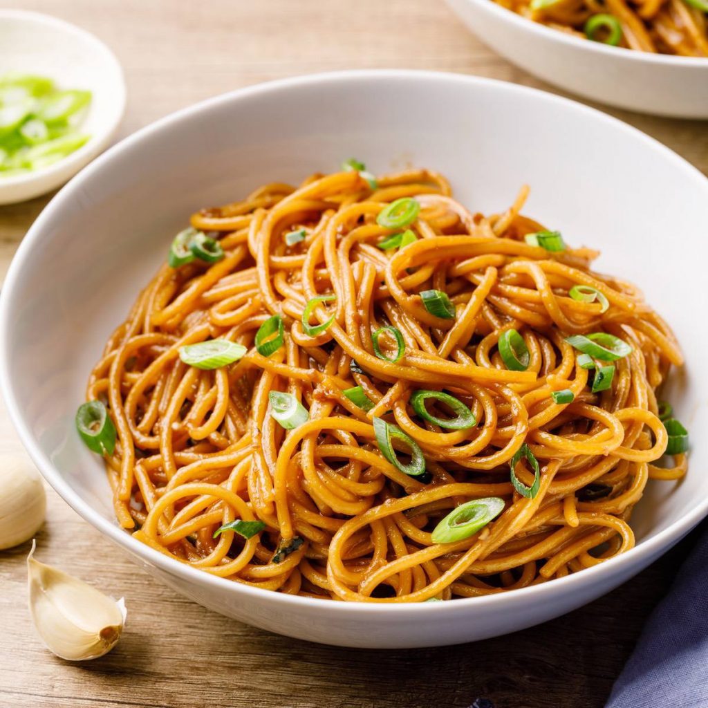 The Best Asian Garlic Noodles (Quick, Savory and So Addictive ...