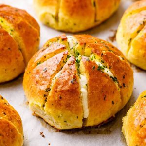 Korean Cream Cheese Garlic Bread
