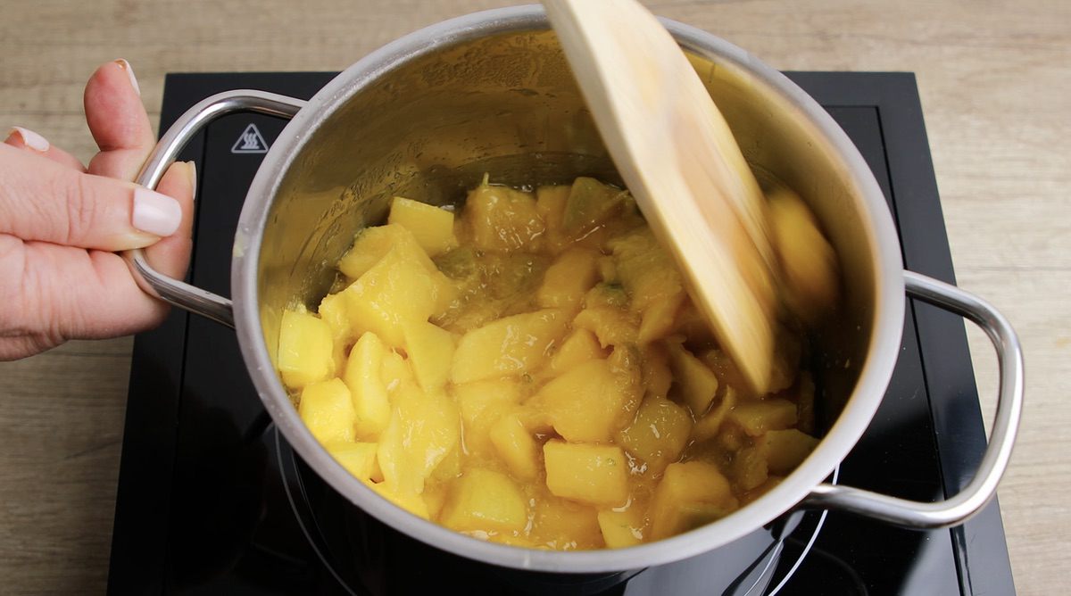cooking mango