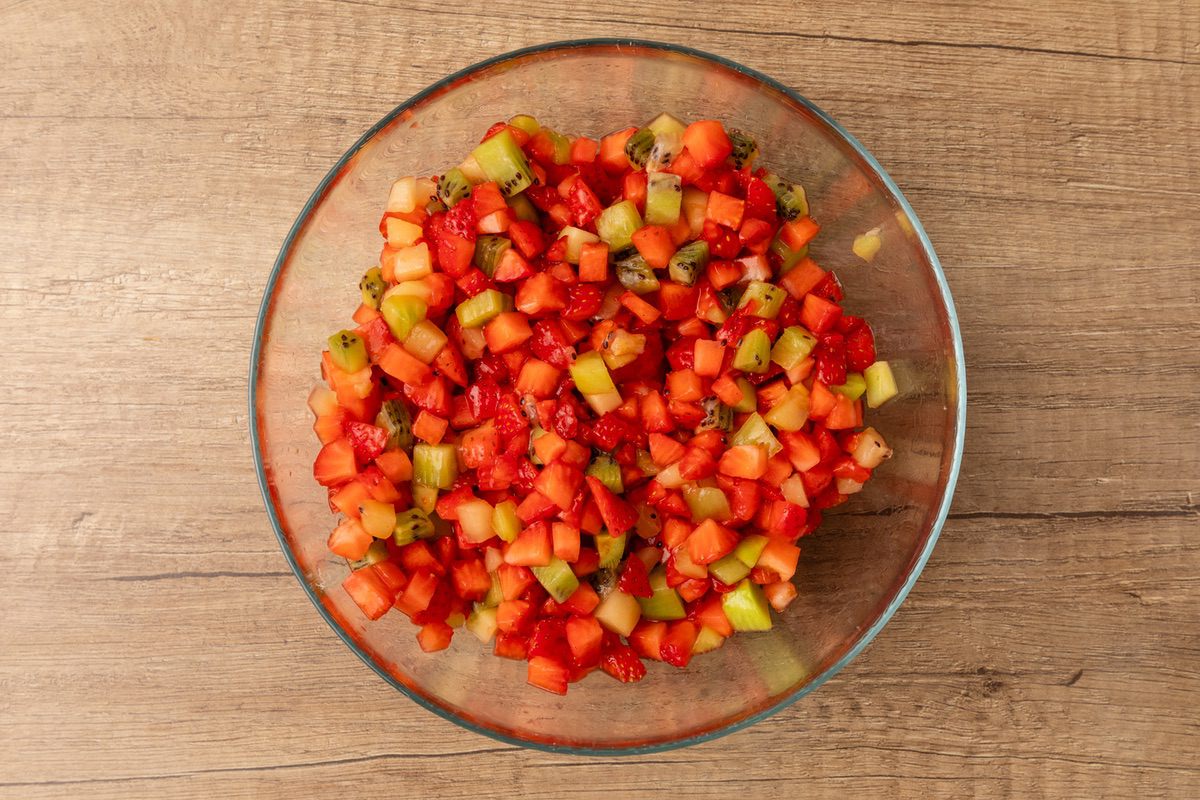 what the strawberry kiwi salsa should look like once all combined