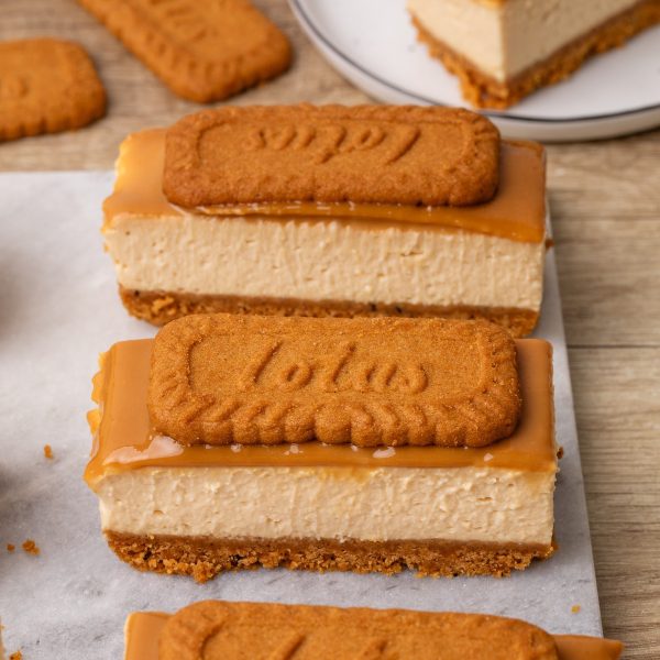 Biscoff Cheesecake Bars